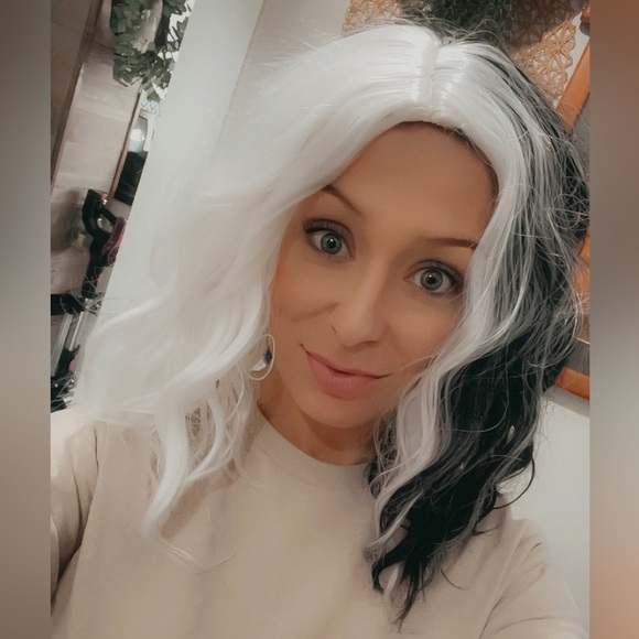 Blonde and black curly bob synthetic wig 16 inches NWT - Picture 3 of 9